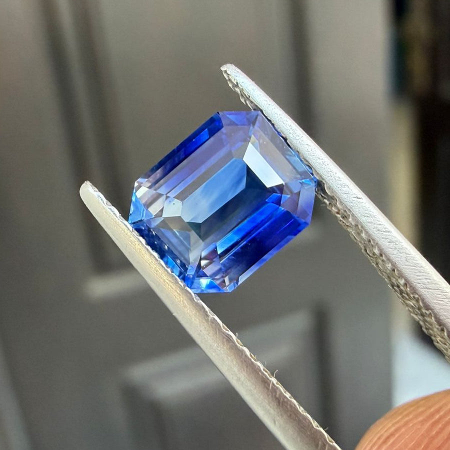 Blue Sapphire - 2.02ct